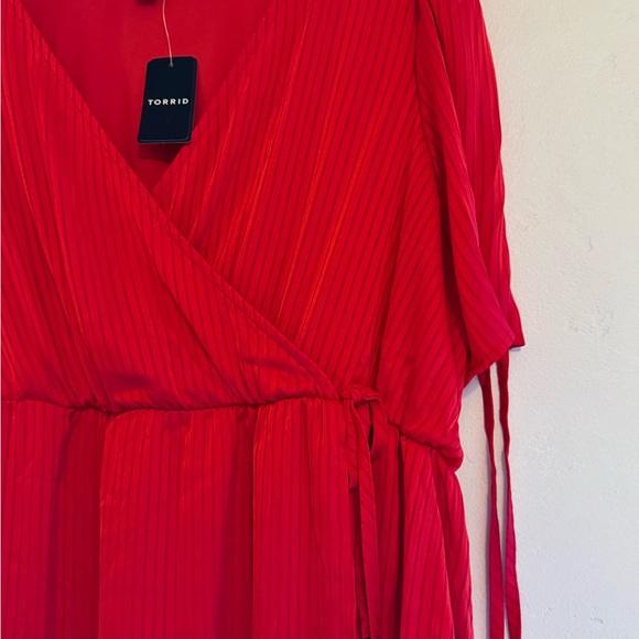 Torrid midi dobby satin surplice wrap dress - Picture 2 of 6